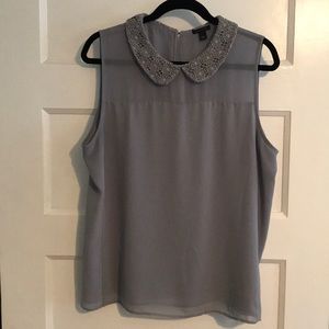 EUC Ann Taylor L Blue Sleveless Blouse Peter Pan